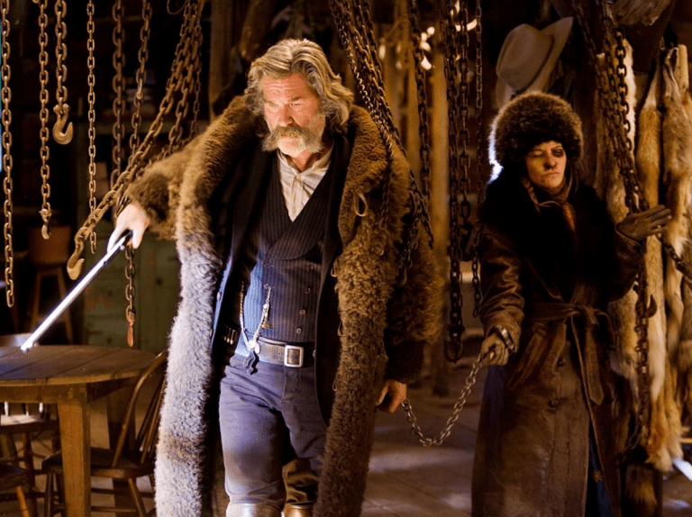 the-hateful-eight-daisy-domergue-and-john-routh-in-stagecoach-lodge-wE5X