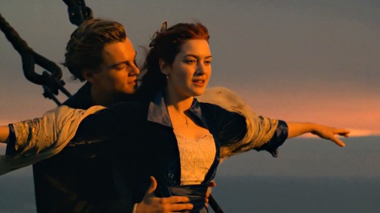 titanic-movie-promo-stills-wallpaper-4